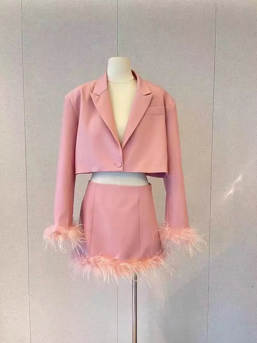 Balmain-Trimmed Cropped Blazer Balmain-Trimmed Cropped Blazer