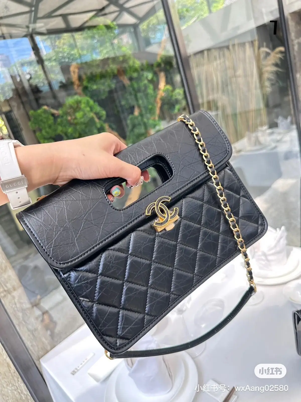 CHANEL Classic Flap Bag CHANEL Classic Flap Bag