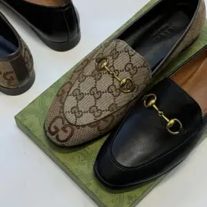 GUCCI Horsebit Leather Loafer