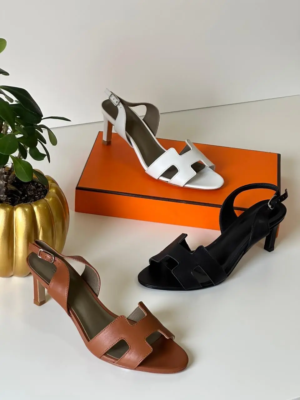 HERMES Leather Sandals HERMES Leather Sandals