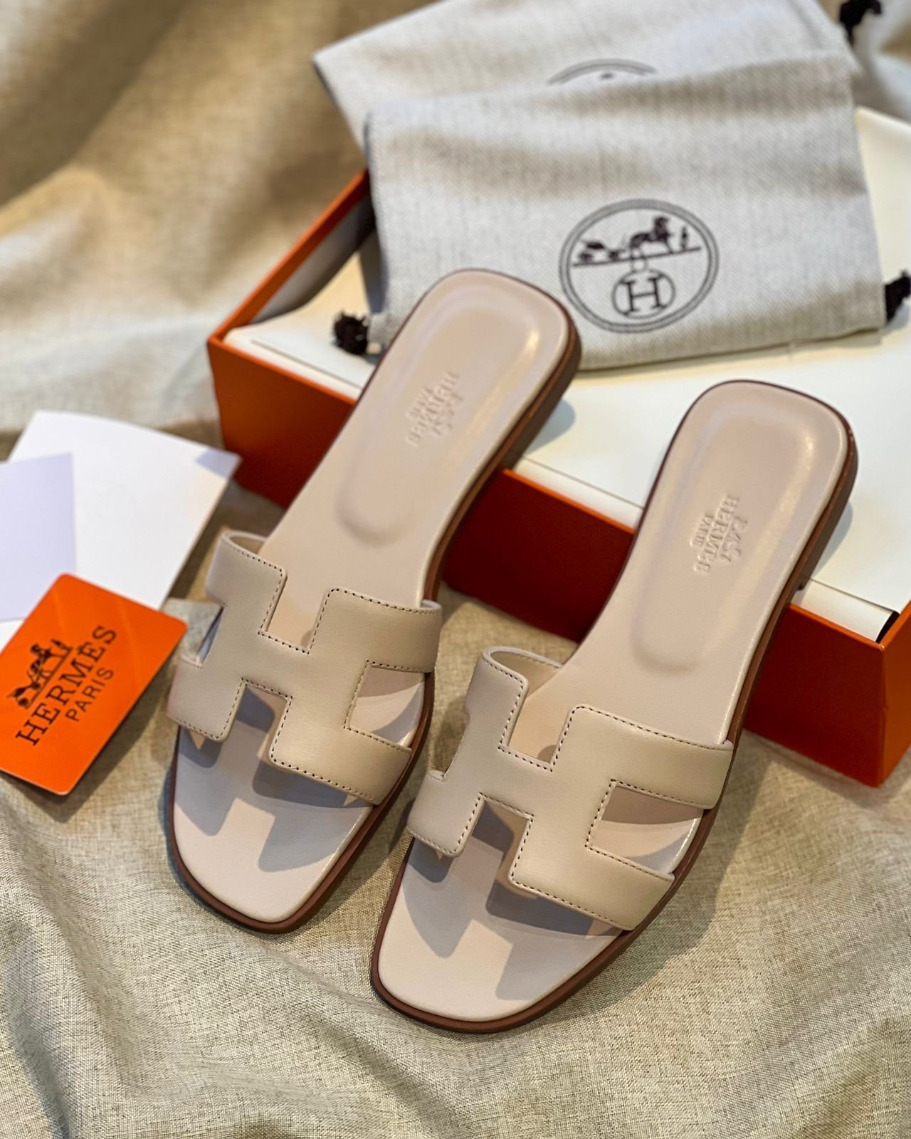 Hermès Oasis Sandal Hermès Oasis Sandal