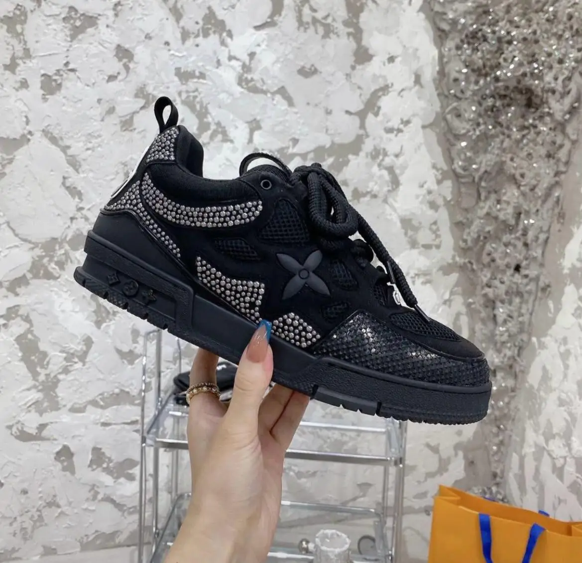 LOUIS VUITTON Skate Sneaker LOUIS VUITTON Skate Sneaker