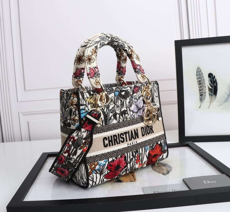 DIOR Lady D-Lite Bag DIOR Lady D-Lite Bag