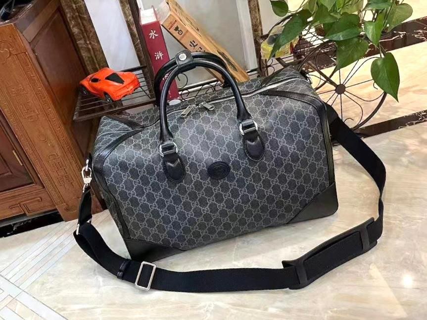 Gucci Interlocking G Duffle Bag Gucci Interlocking G Duffle Bag