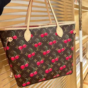 LOUIS VUITTON Neverfull MM