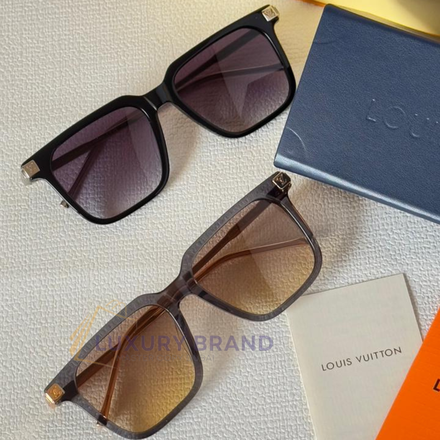 LOUIS VUITTON Rise Square Sunglasses LOUIS VUITTON Rise Square Sunglasses
