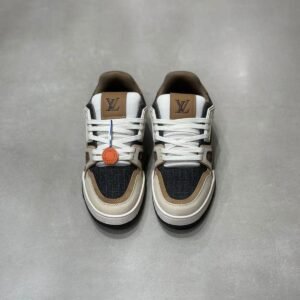 LOUIS VUITTON Trainer Sneaker