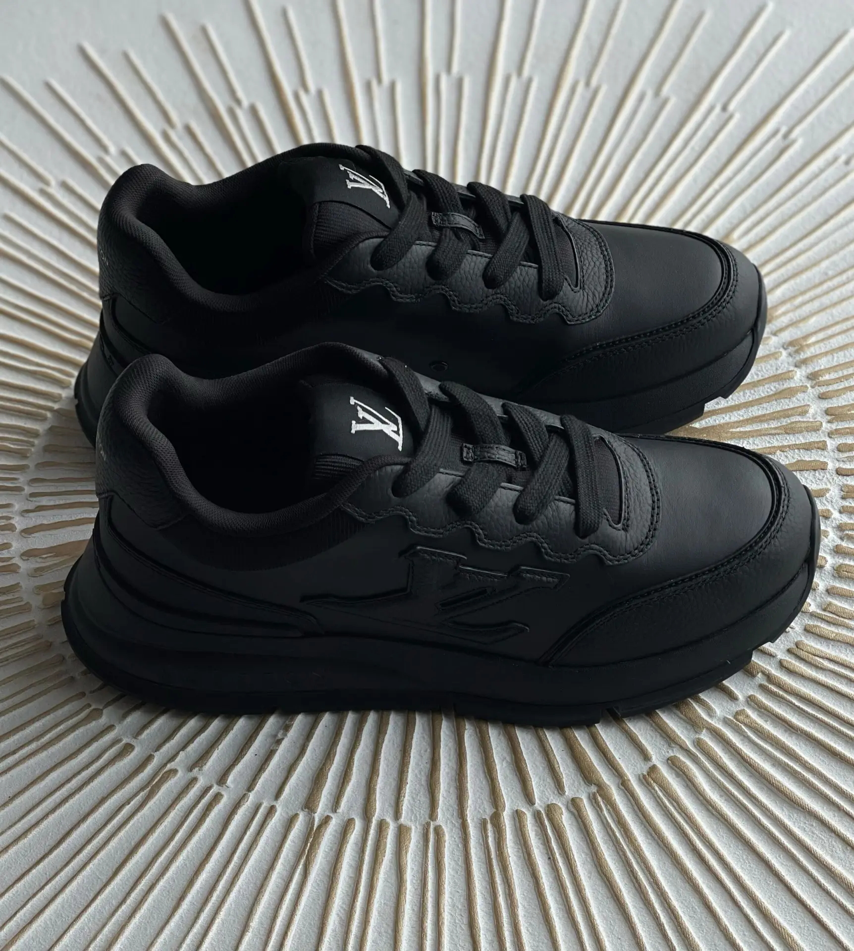 LOUIS VUITTON Trainer Sneakers LOUIS VUITTON Trainer Sneakers