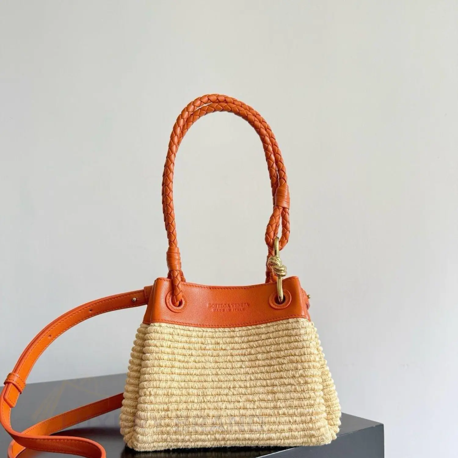 Bottega Veneta Andiamo Parachute Bag Bottega Veneta Andiamo Parachute Bag