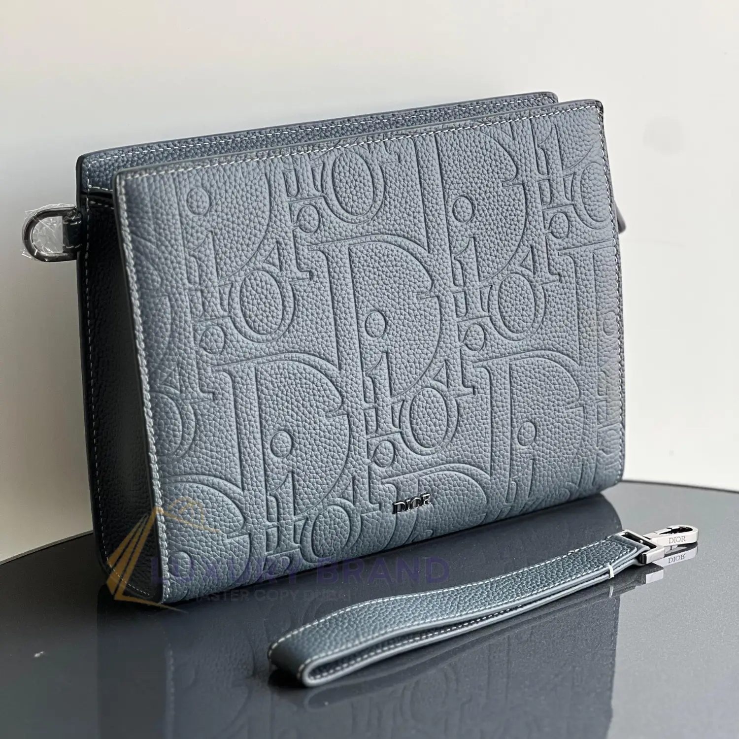 Dior A5 Triangle Pouch in Oblique Jacquard Dior A5 Triangle Pouch in Oblique Jacquard